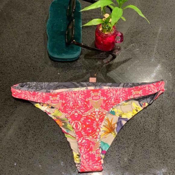 🆕 Maaji Reversible Bikini Bottom - Picture 3 of 6